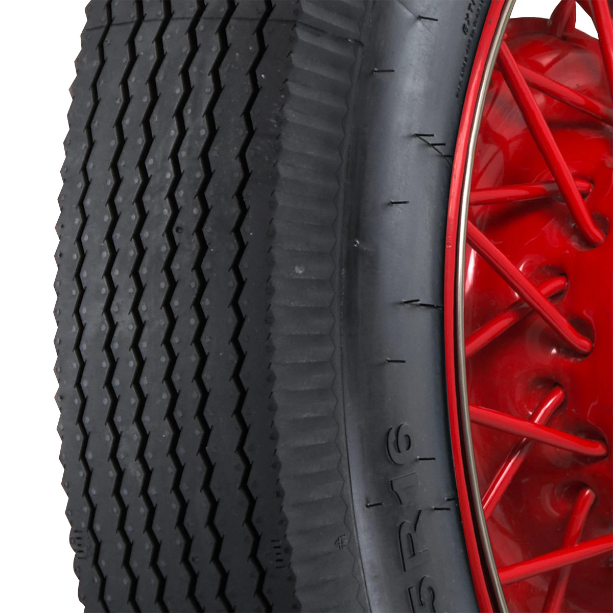 450/475R16 Excelsior Roadster Radial Blackwall - Image 2